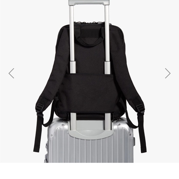 Lo & Sons Hanover 2 Deluxe Backpack - Picture 4 of 9